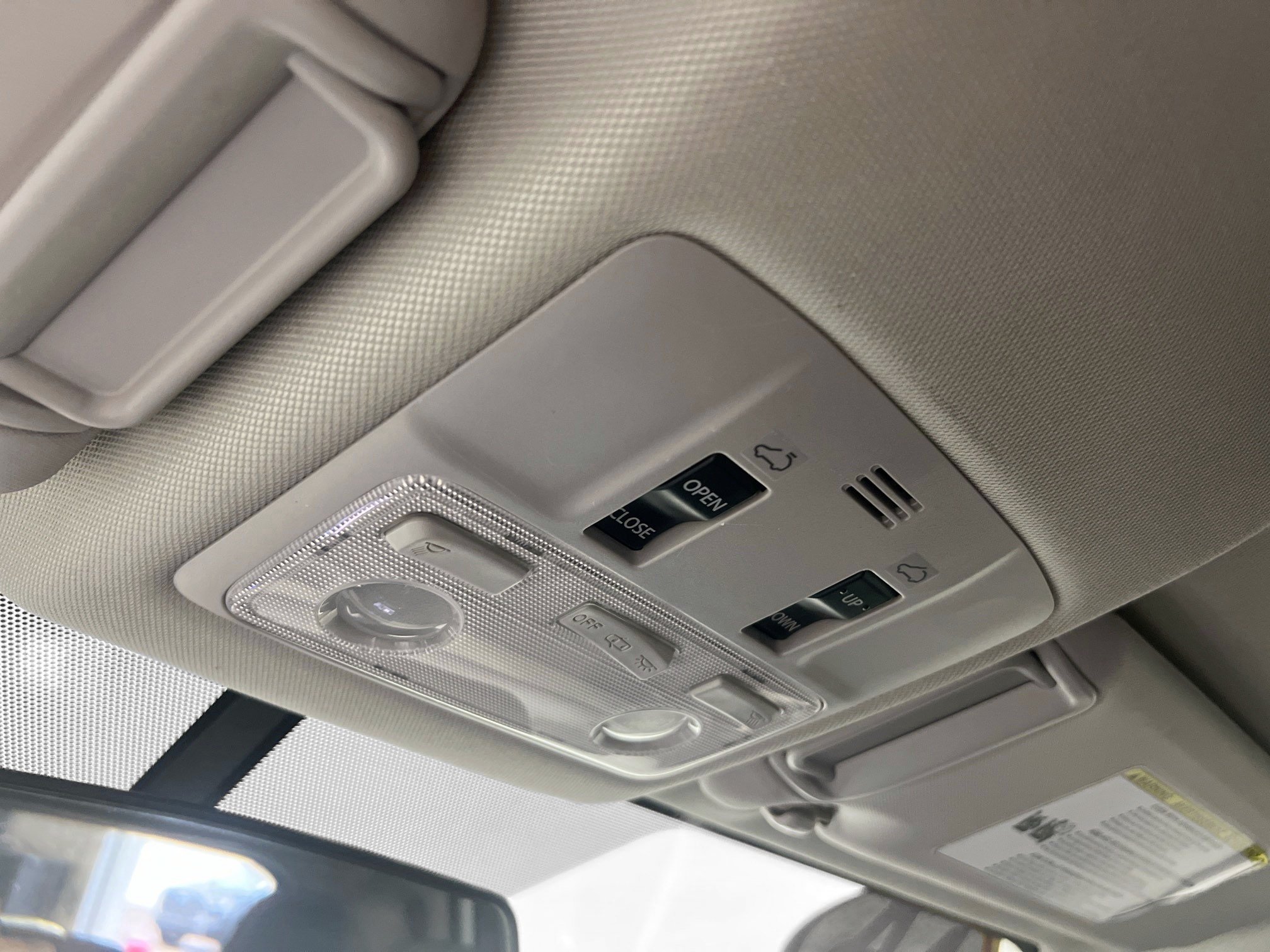 Used 2014 Toyota RAV4 XLE FWD image 19