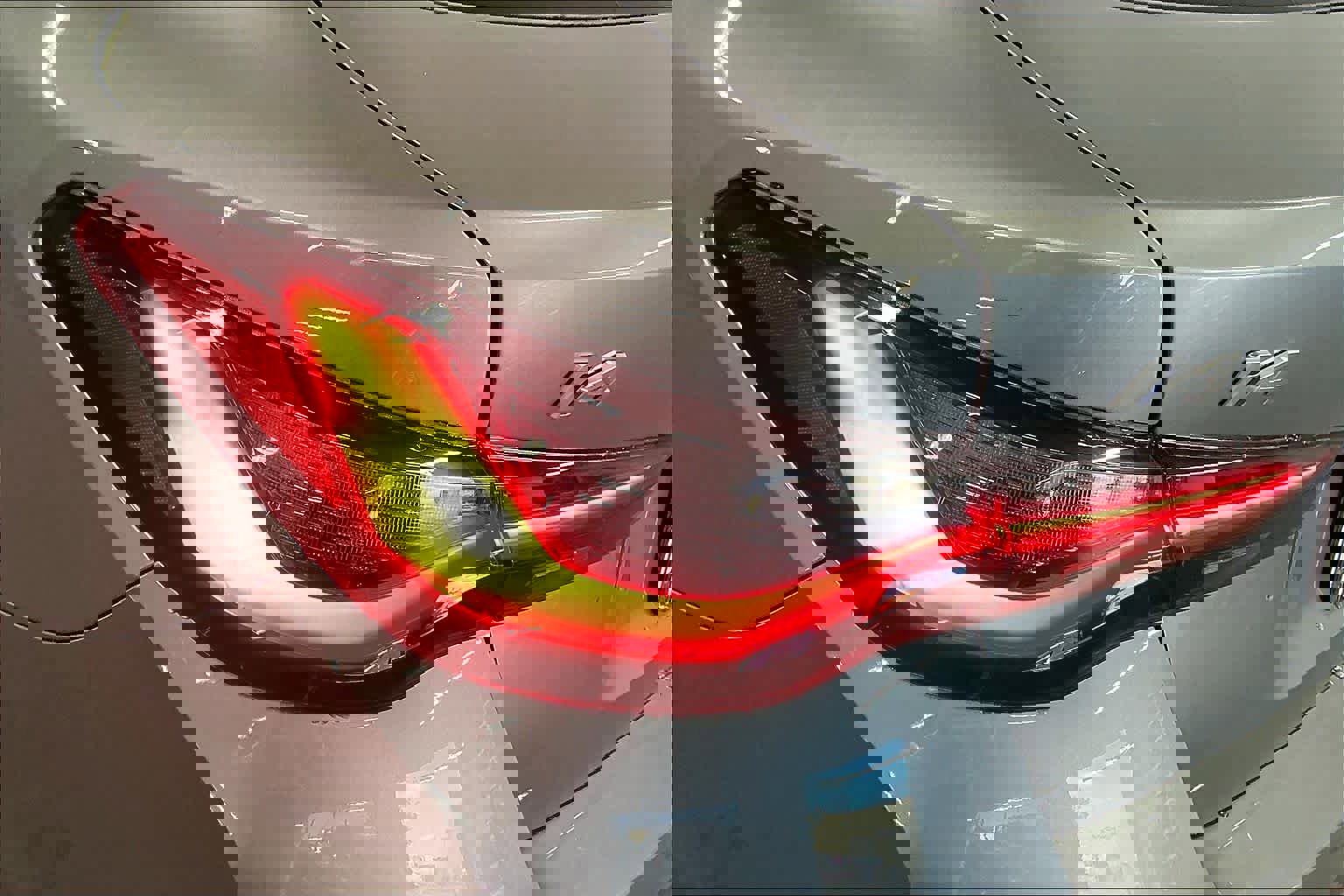 Used 2023 BMW i4 eDrive40 image 31