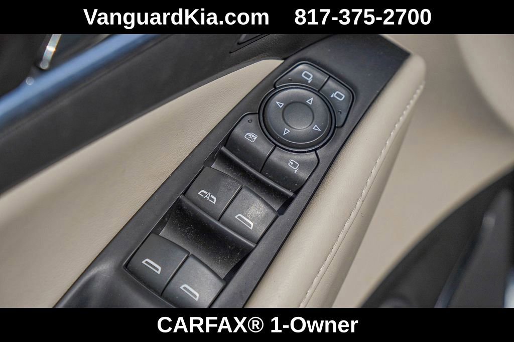 Used 2023 Buick Enclave Avenir image 32