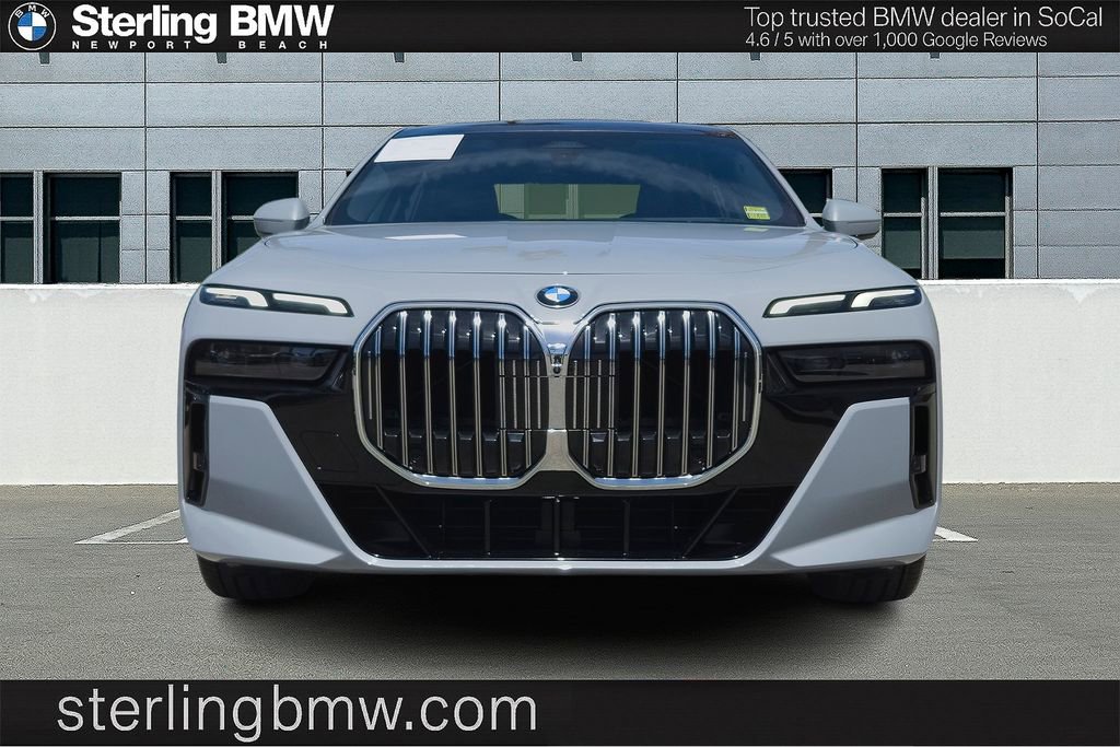 Used 2024 BMW 740i w/ Premium Package image 3