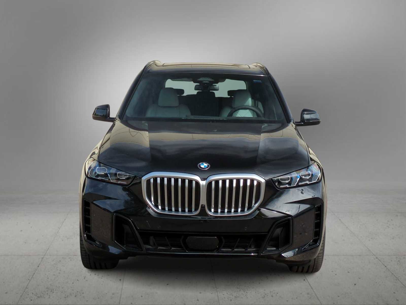 New 2026 BMW X5 xDrive40i w/ M Sport Package image 3