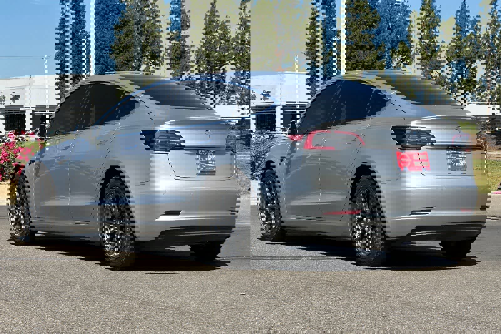 Used 2018 Tesla Model 3 Long Range image 6