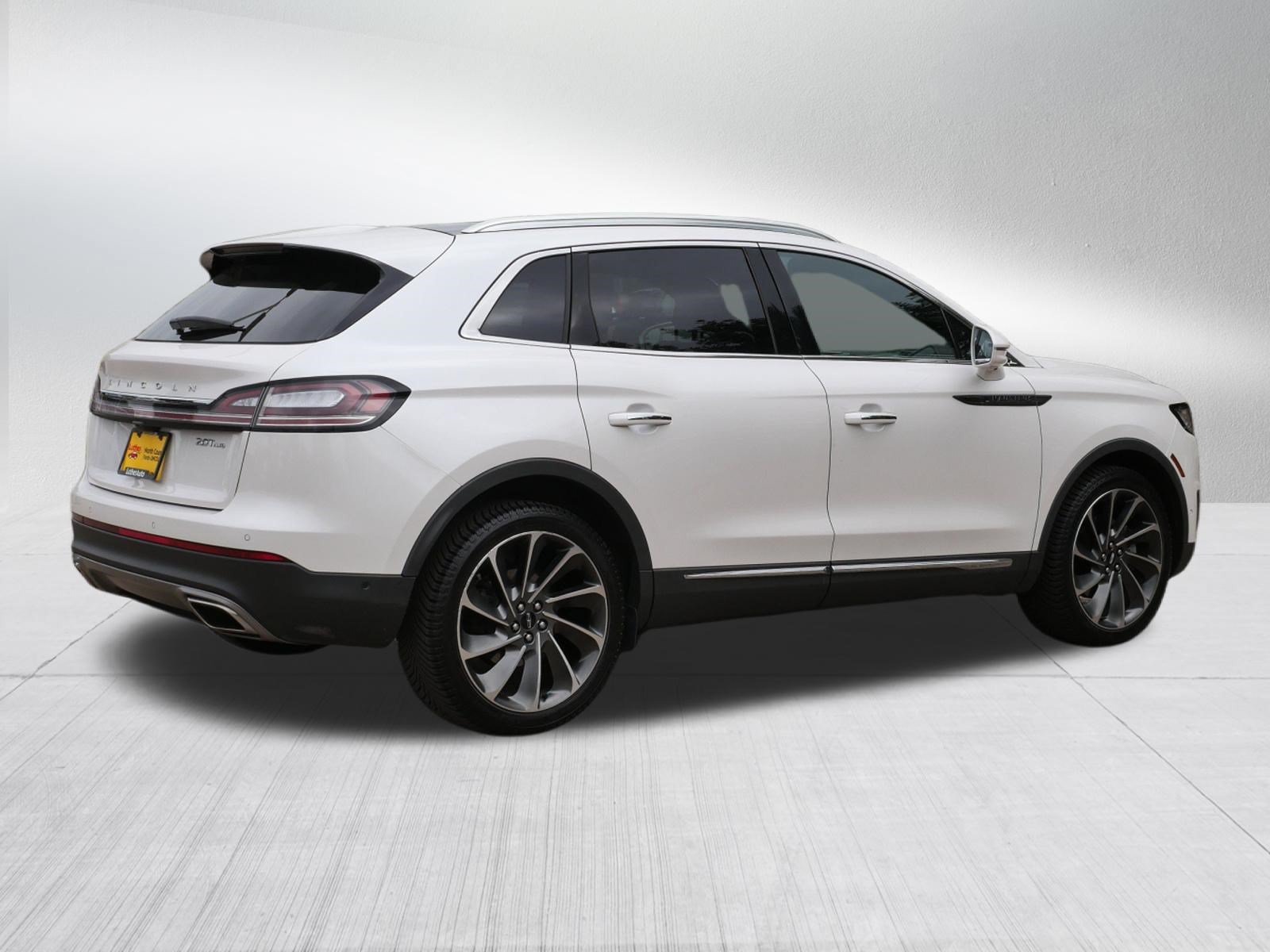 Used 2019 Lincoln Nautilus Reserve AWD/4WD image 7