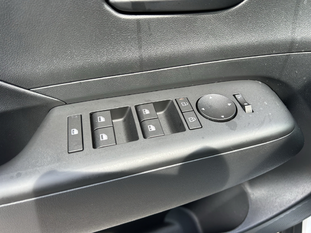 New 2027 Hyundai Kona SEL Sport FWD image 22