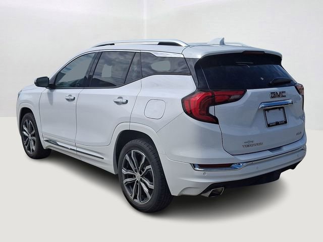 Used 2020 GMC Terrain Denali w/ Denali Premium Package AWD/4WD image 4
