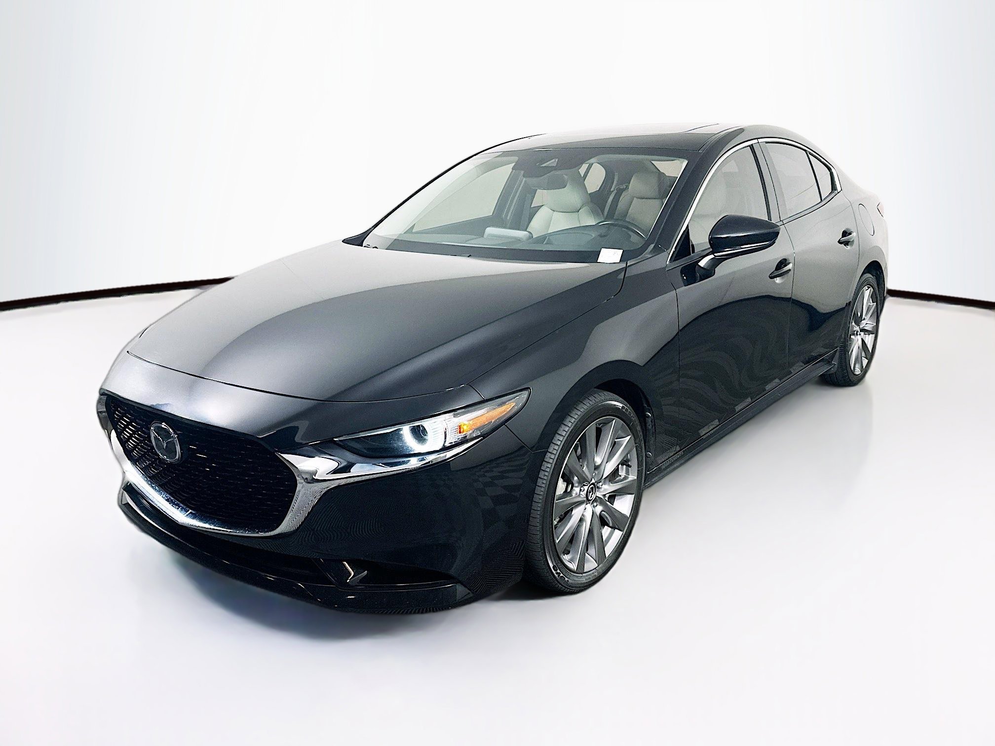 Used 2019 MAZDA MAZDA3 w/Premium Pkg image 3