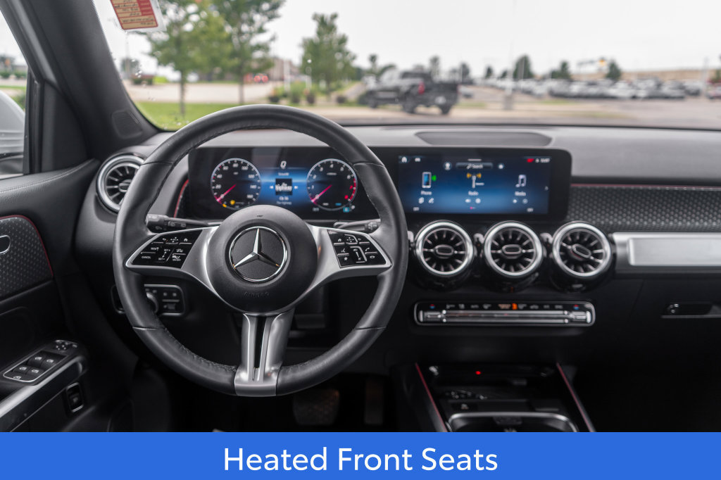 Used 2024 Mercedes-Benz GLB 250 4MATIC w/ Winter Heating Package image 16