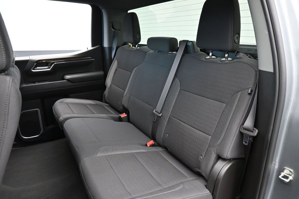 Used 2024 Chevrolet Silverado 1500 LT RWD image 31