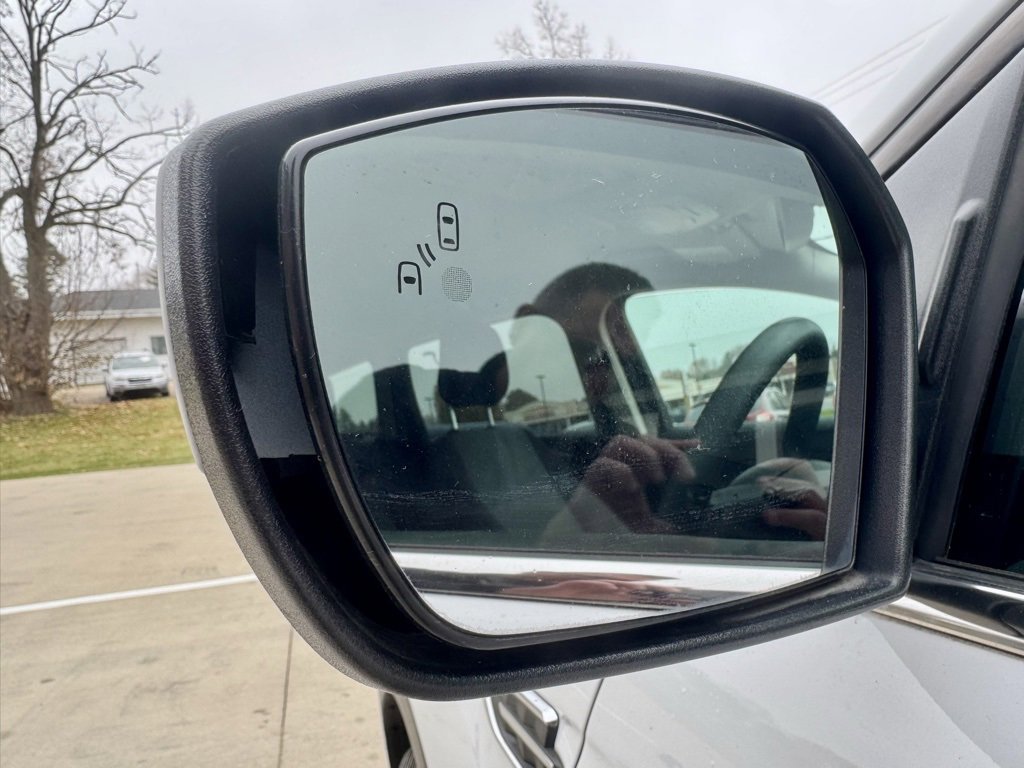 Used 2019 Ford Escape SE image 8