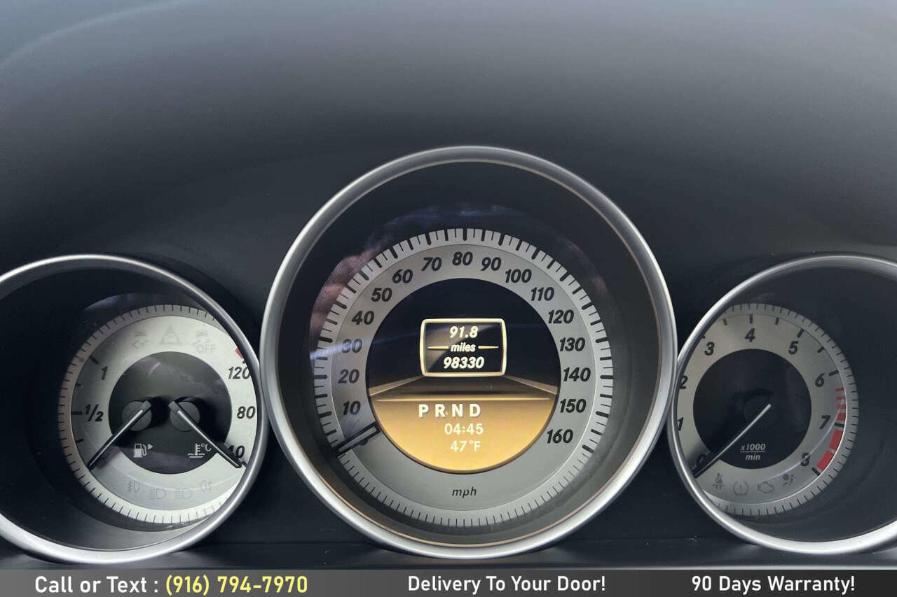 Used 2012 Mercedes-Benz C 250 Sedan image 16