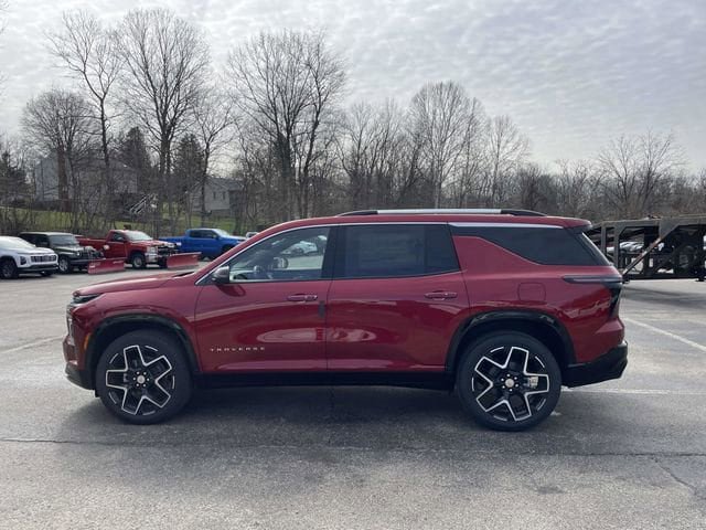 New 2026 Chevrolet Traverse High Country w/ LPO, Floor Liner Package AWD/4WD image 6