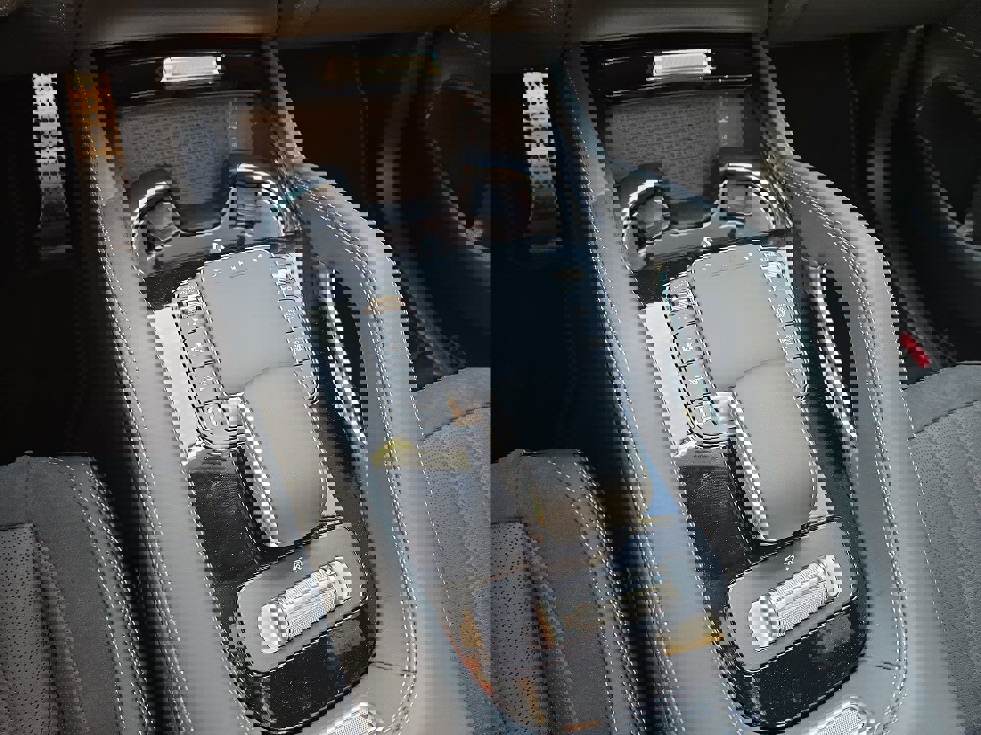 New 2026 Mercedes-Benz GLE 63 AMG S image 22