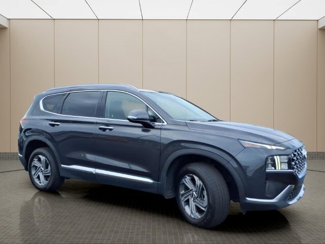 Used 2022 Hyundai Santa Fe SEL w/ Convenience + Premium Package AWD/4WD image 5