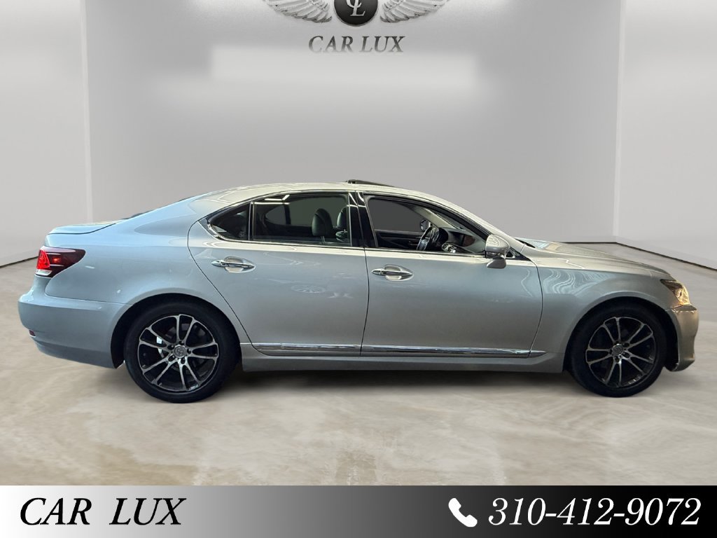 Used 2013 Lexus LS 460 w/ Comfort Pkg RWD image 6