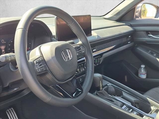 Used 2025 Honda Accord Sport image 14