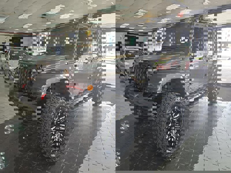 Used 2014 Jeep Wrangler Unlimited Sahara