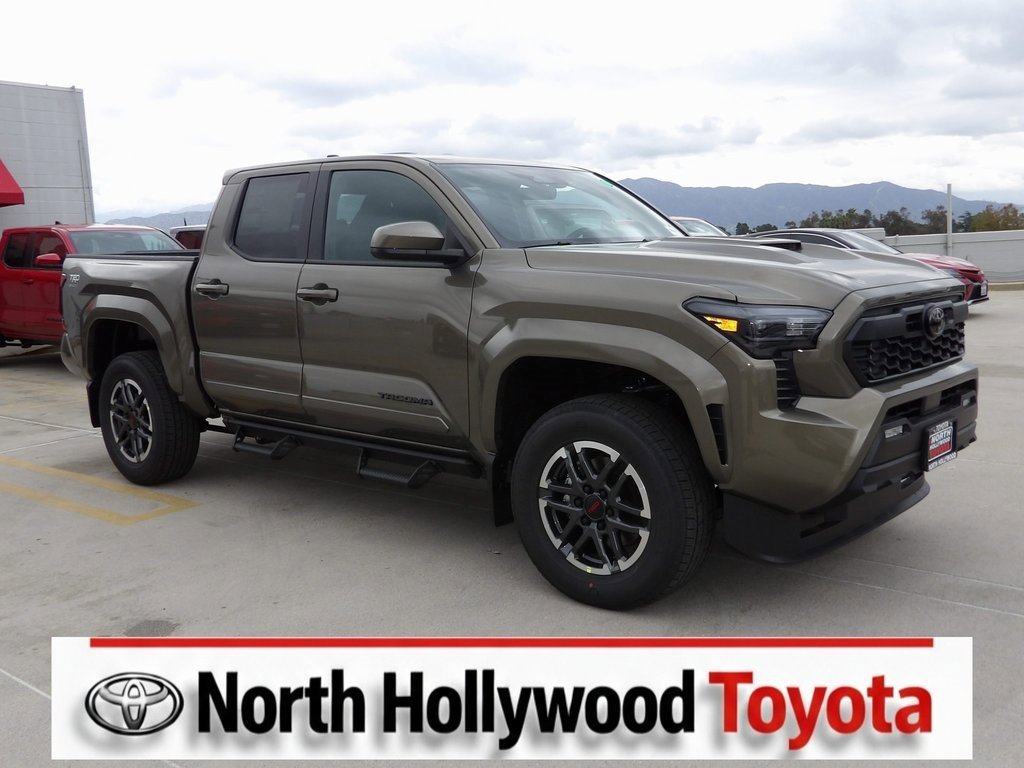 New 2026 Toyota Tacoma TRD Sport image 3