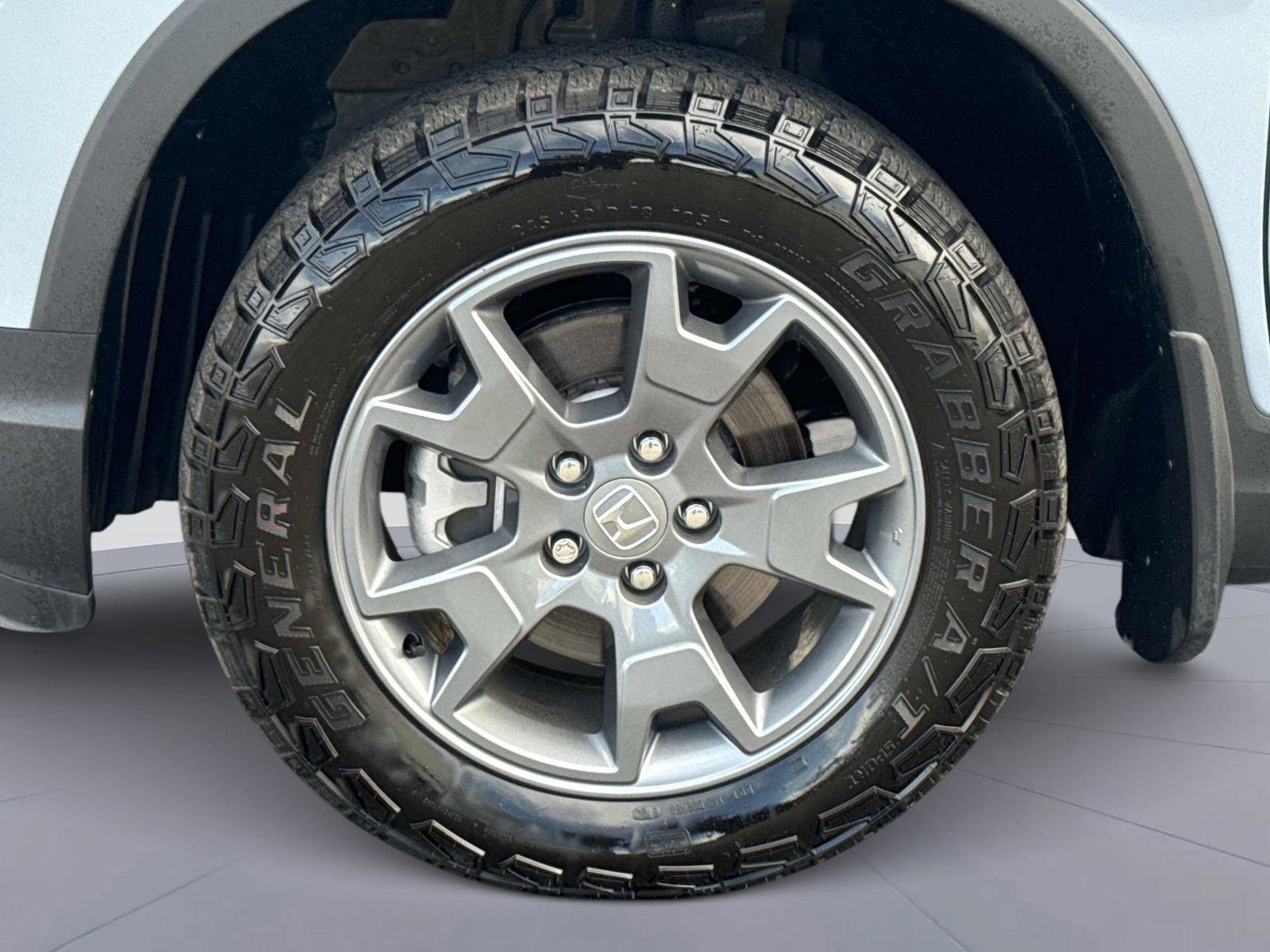 Certified 2024 Honda Passport TrailSport image 11