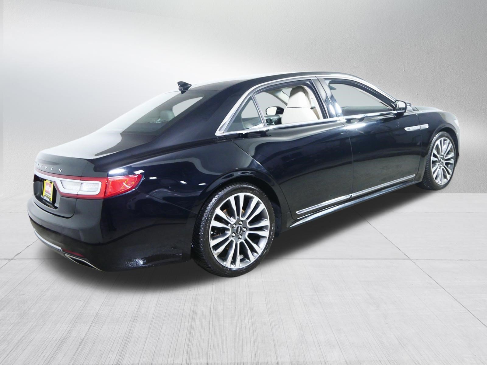 Used 2018 Lincoln Continental Reserve w/ Continental Climate Package AWD/4WD image 7