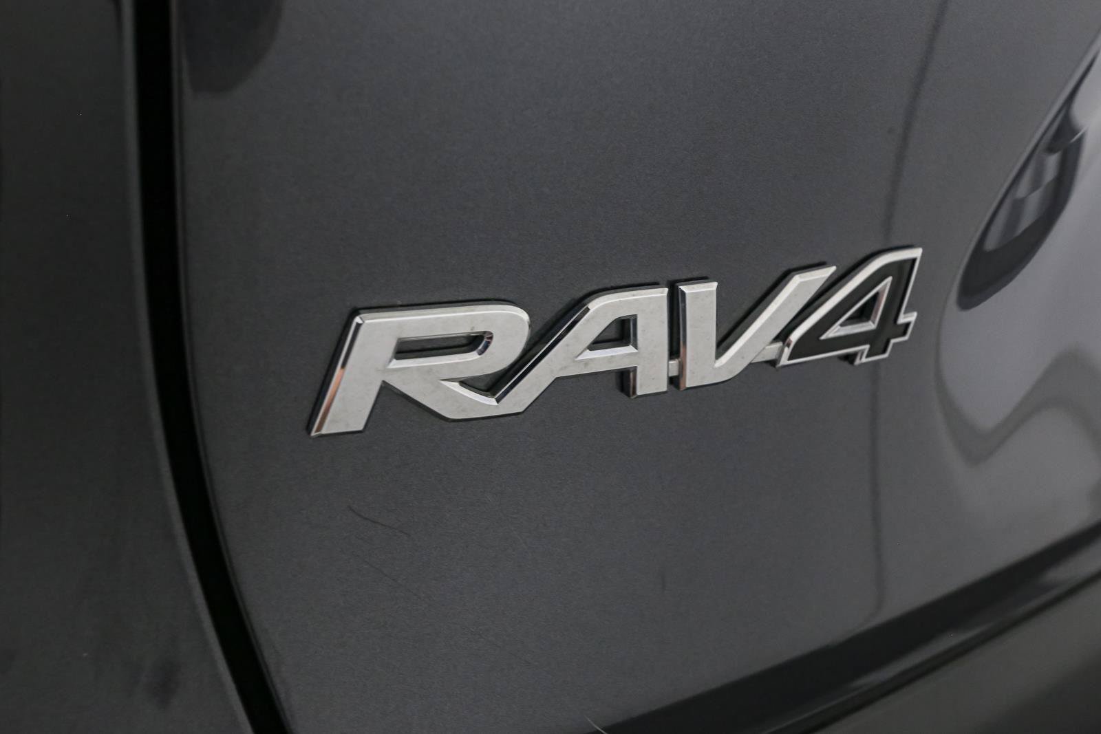 Certified 2025 Toyota RAV4 XLE AWD/4WD image 11