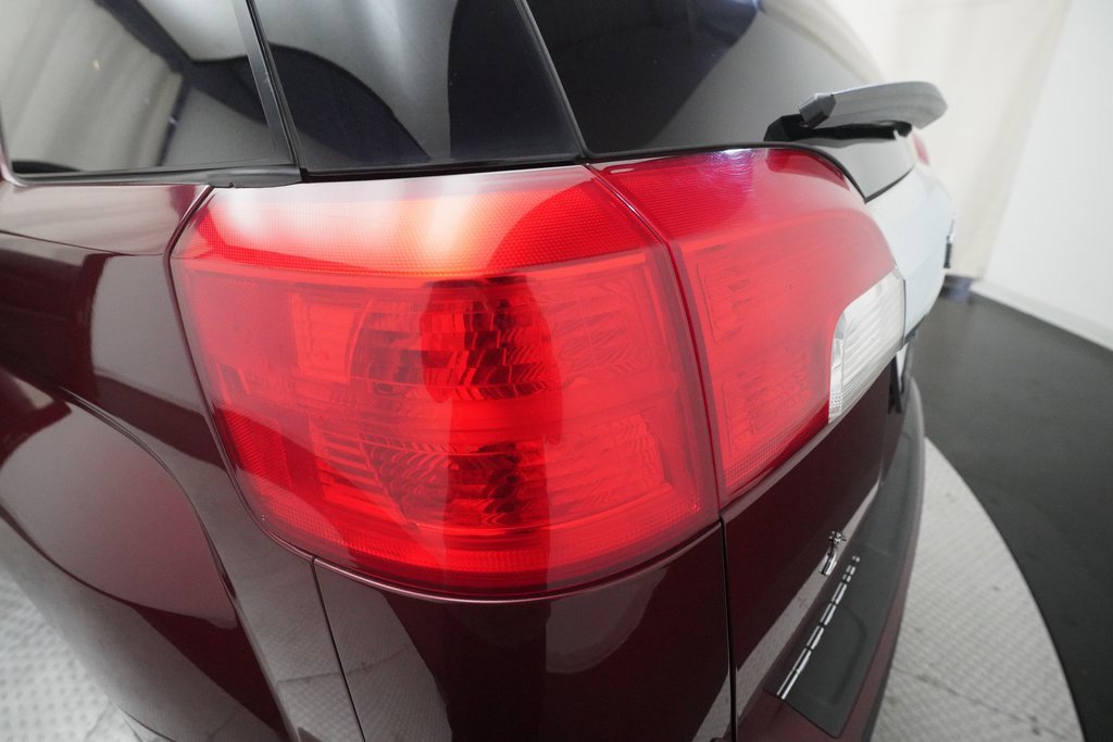 Used 2016 GMC Terrain SLT image 30