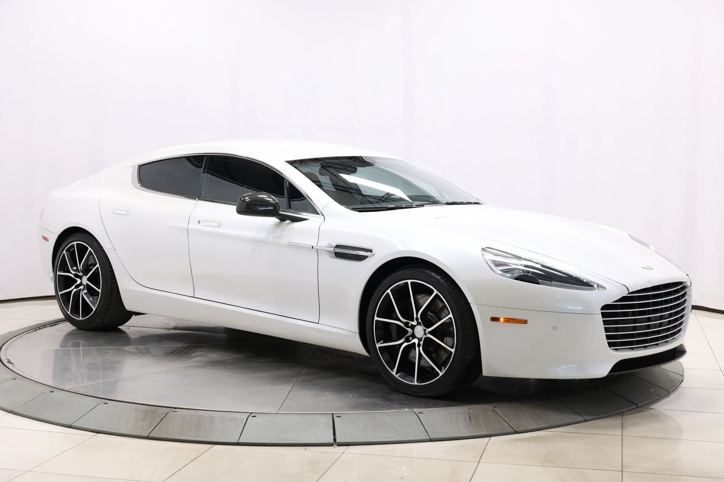 Used 2014 Aston Martin Rapide S RWD image 76