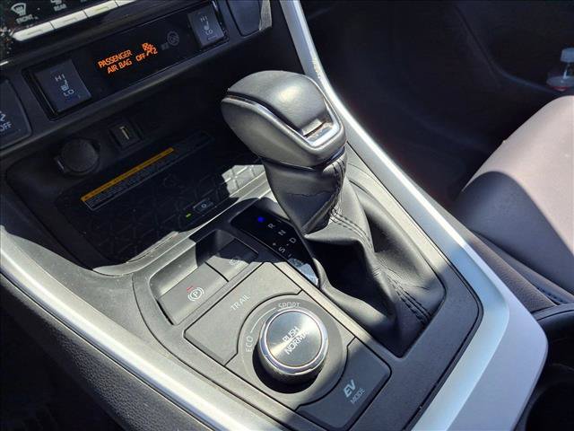 Used 2021 Toyota RAV4 XSE AWD/4WD image 13