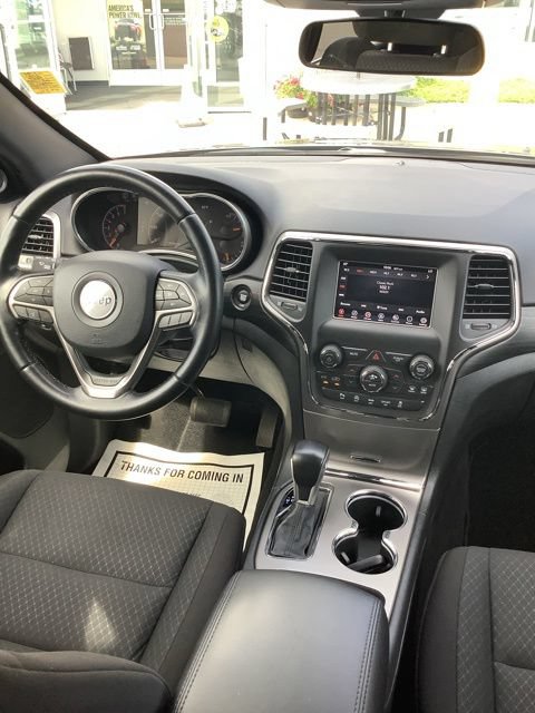 Certified 2021 Jeep Grand Cherokee Laredo AWD/4WD image 15