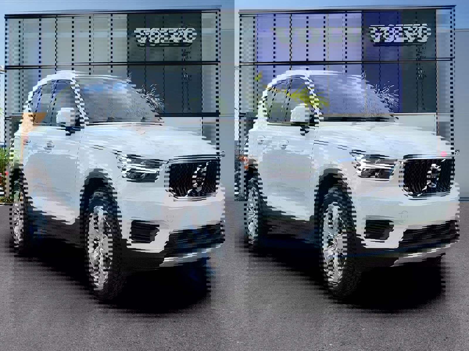 Used 2020 Volvo XC40 T4 Momentum