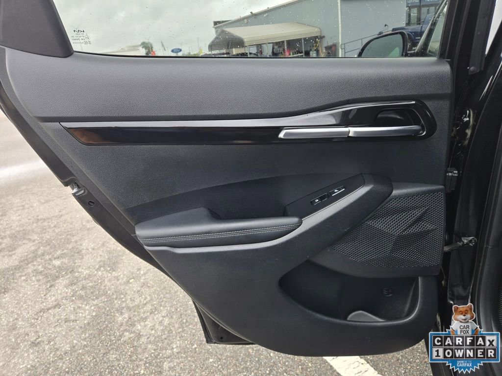 Used 2023 Kia Seltos SX image 42