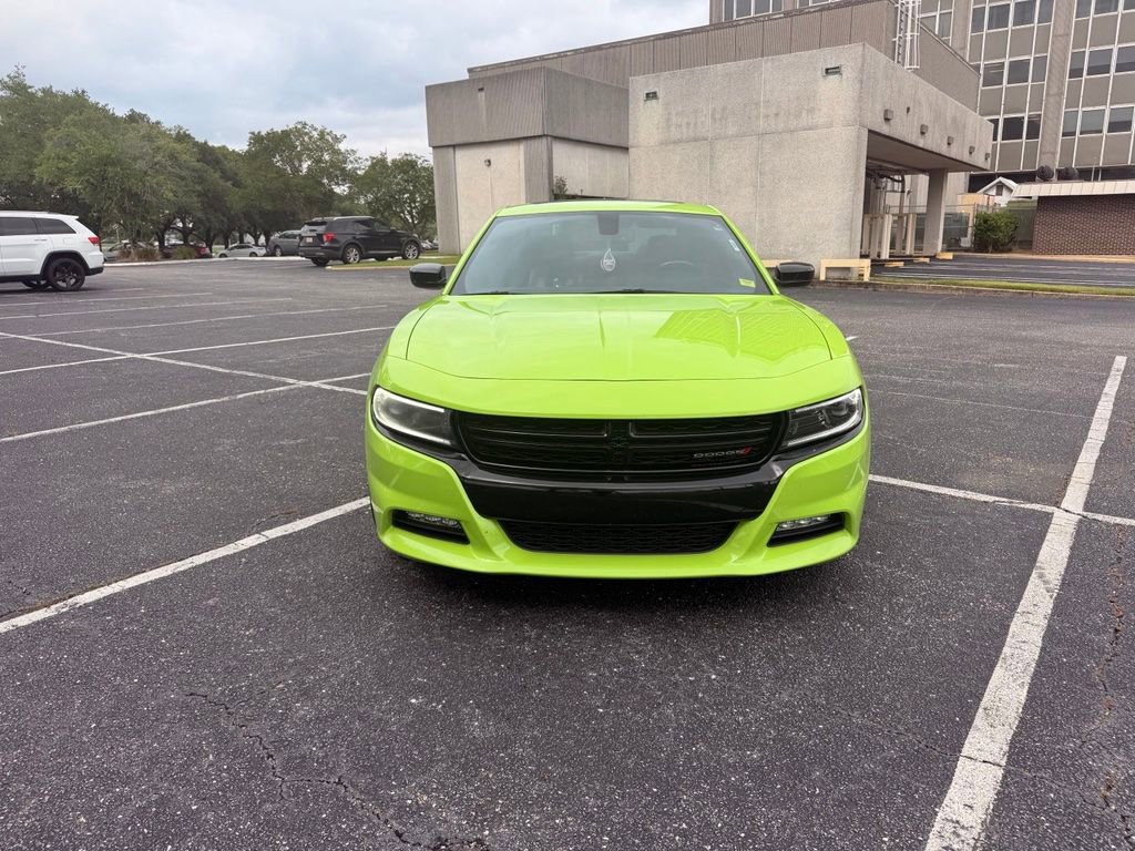 Used 2023 Dodge Charger SXT w/ Plus Group RWD image 2