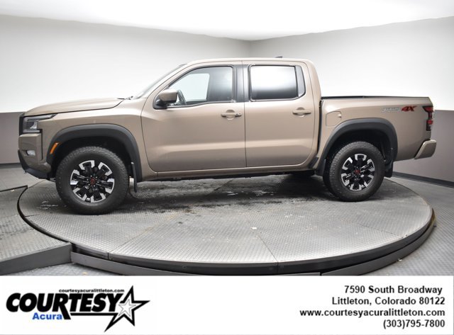 Used 2024 Nissan Frontier PRO-4X w/ Technology Package image 39