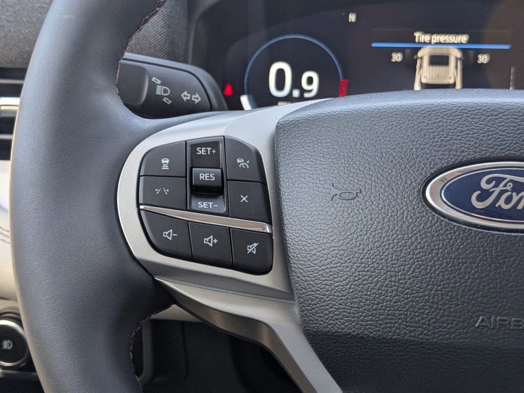 New 2026 Ford Explorer Active w/ Active Comfort Package image 29