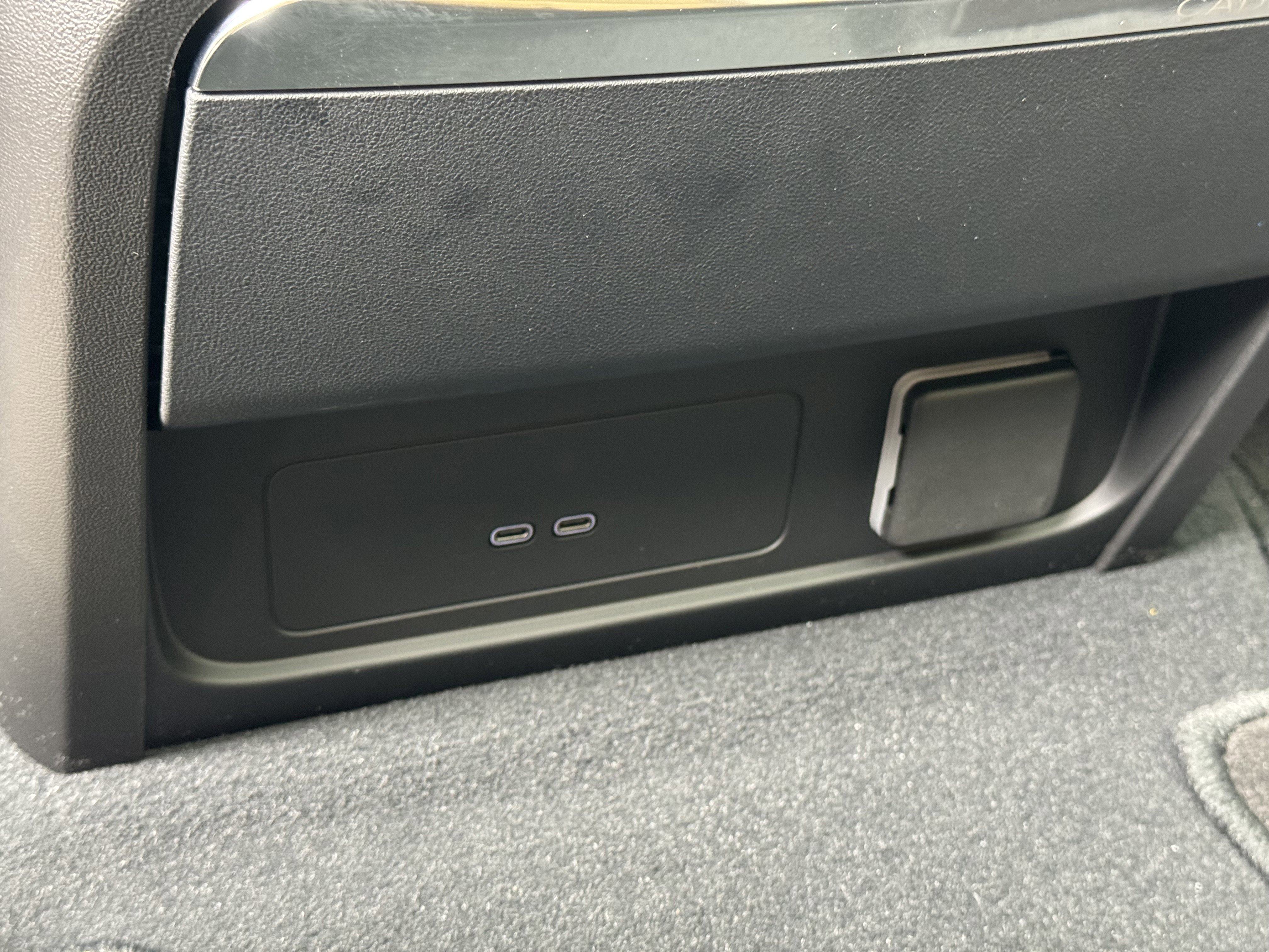 New 2025 Cadillac Escalade IQ Luxury 2 image 15