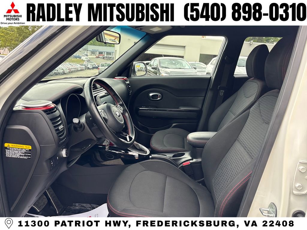 Used 2014 Kia Soul + FWD image 6