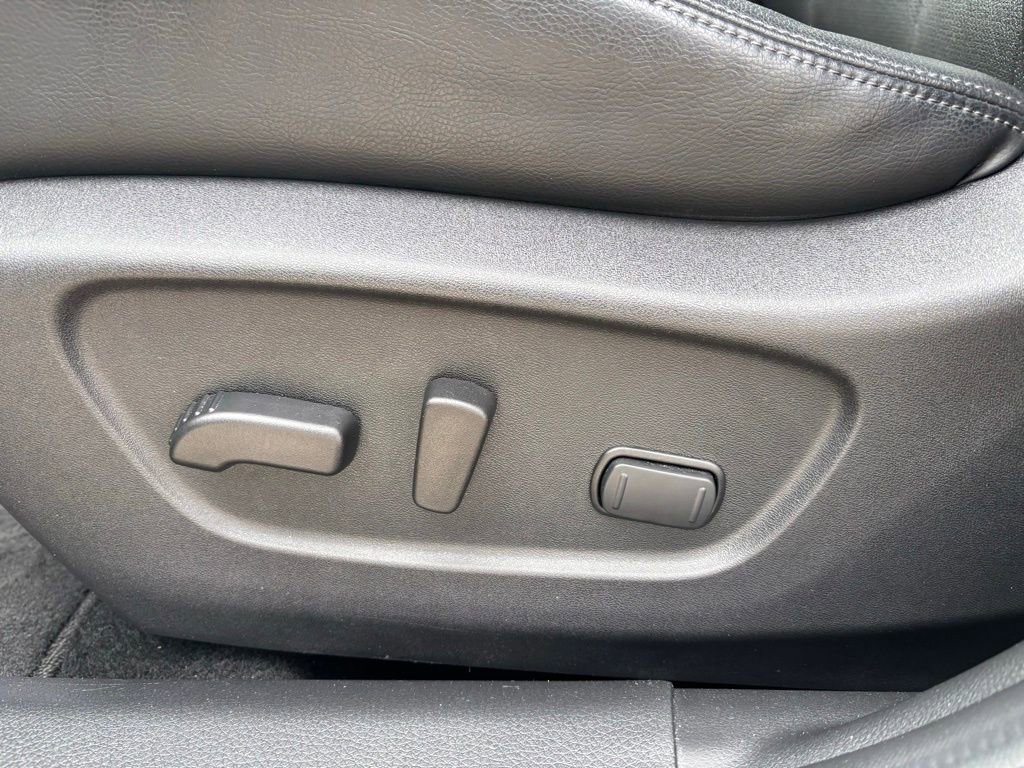 Used 2022 Nissan Rogue Sport SL image 20