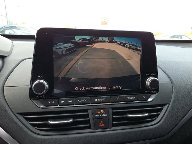 Used 2022 Nissan Altima 2.5 SV image 18