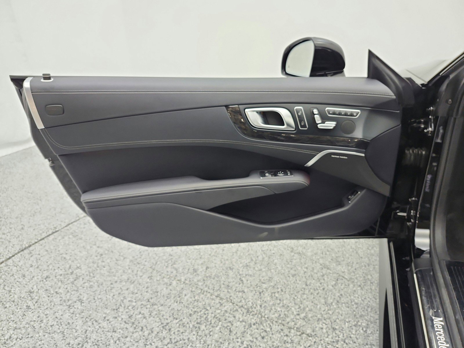 Used 2019 Mercedes-Benz SL 450 image 13