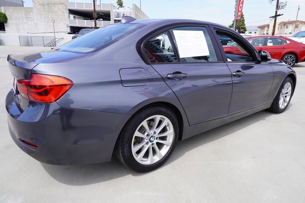 Used 2016 BMW 320i Sedan image 7