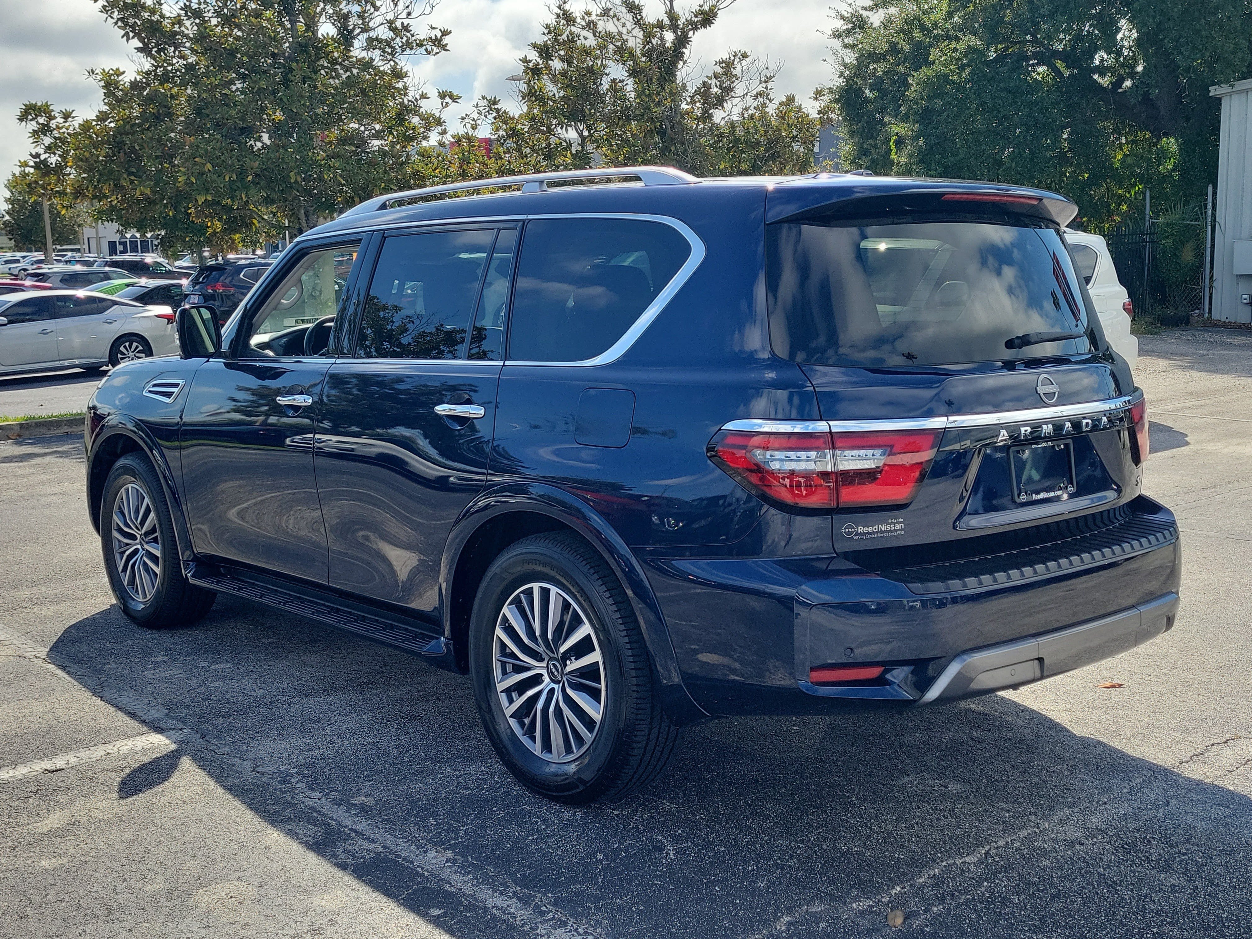 Certified 2024 Nissan Armada SL w/ Captain's Chairs Package RWD image 8
