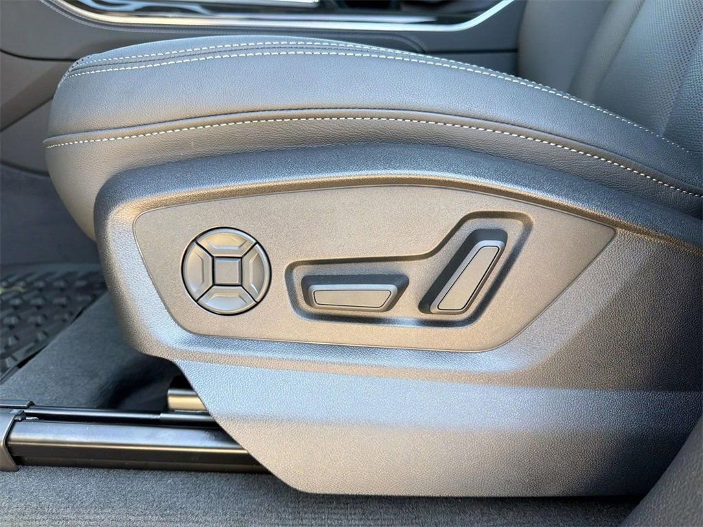 New 2026 Audi Q7 2.0T Premium Plus AWD/4WD image 8