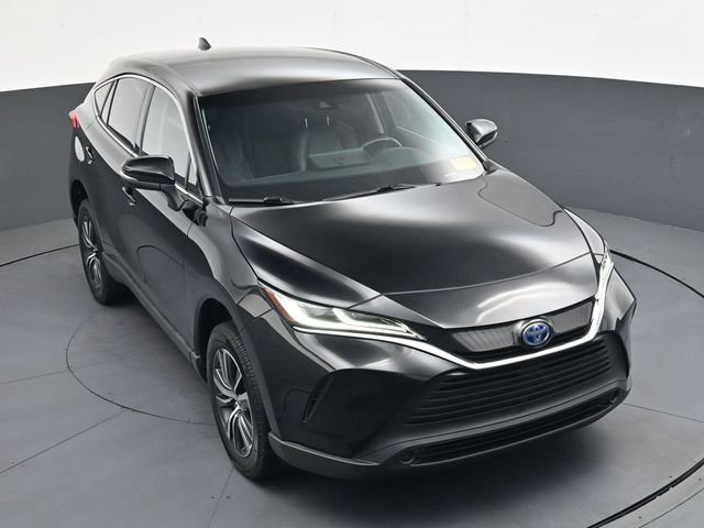 Used 2023 Toyota Venza LE image 32