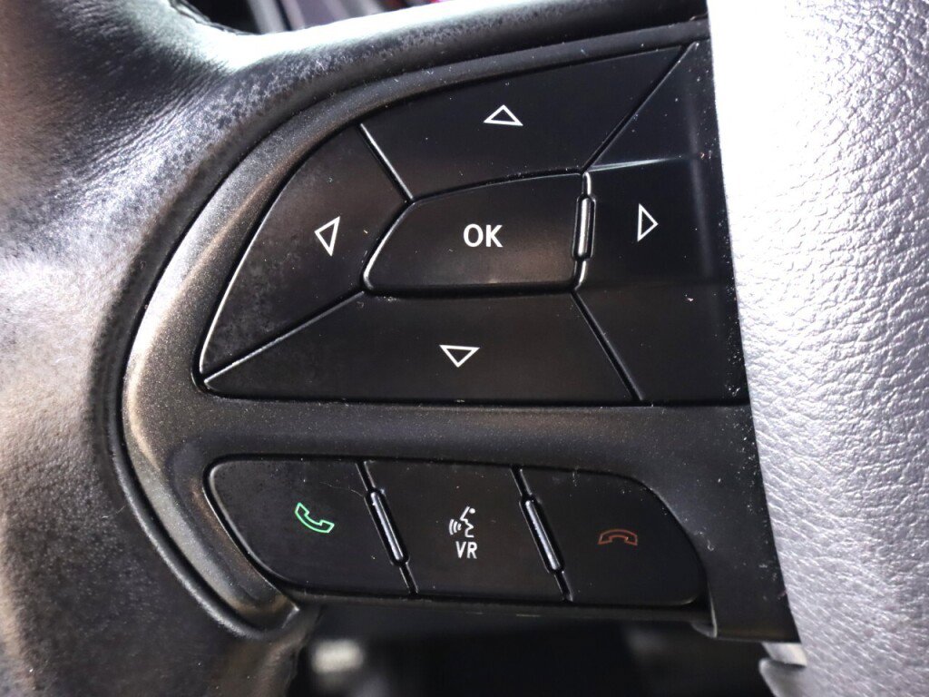 Used 2018 Dodge Challenger SXT image 12