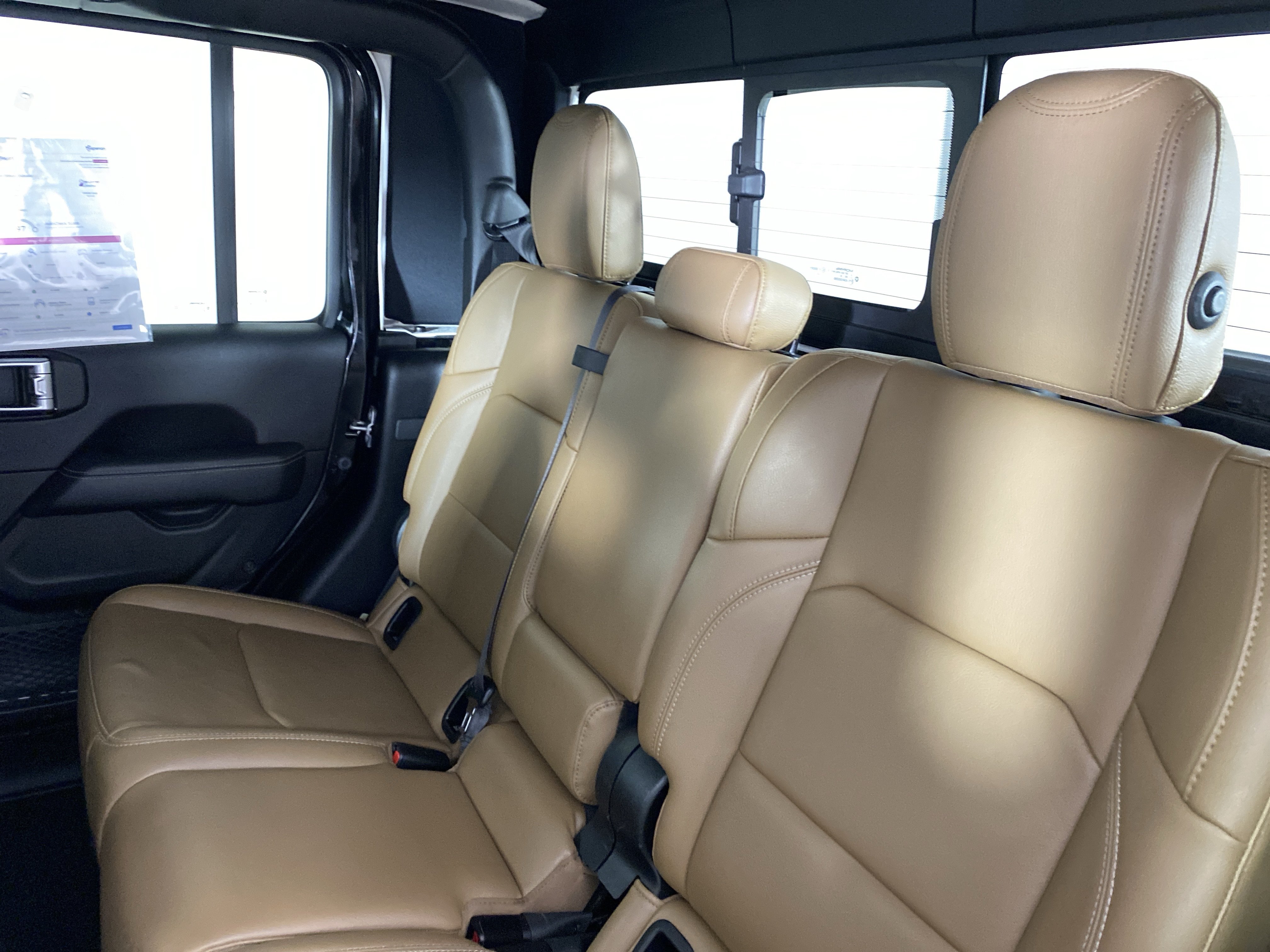 Used 2020 Jeep Gladiator Rubicon AWD/4WD image 30