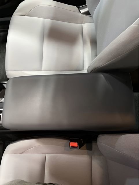 Used 2025 Toyota Camry LE AWD/4WD image 17