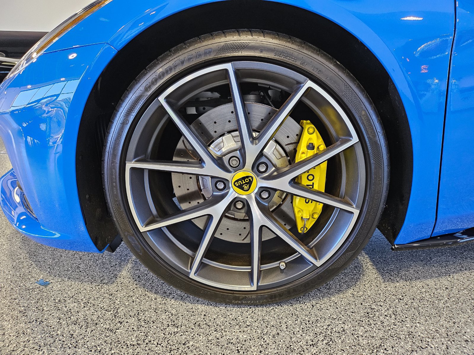 Used 2024 Lotus Emira First Edition RWD image 13