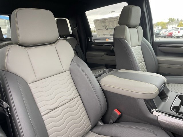 New 2026 Chevrolet Silverado 2500 ZR2 image 13