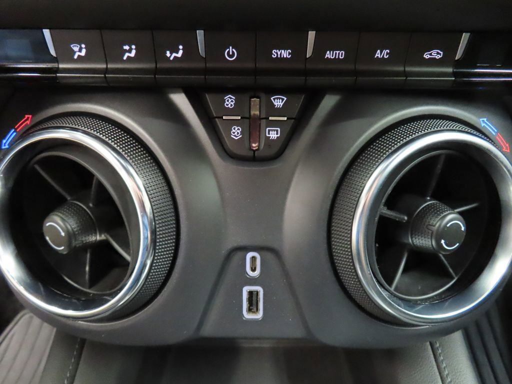 Used 2021 Chevrolet Blazer LT w/ LPO, Black Accent Package AWD/4WD image 48