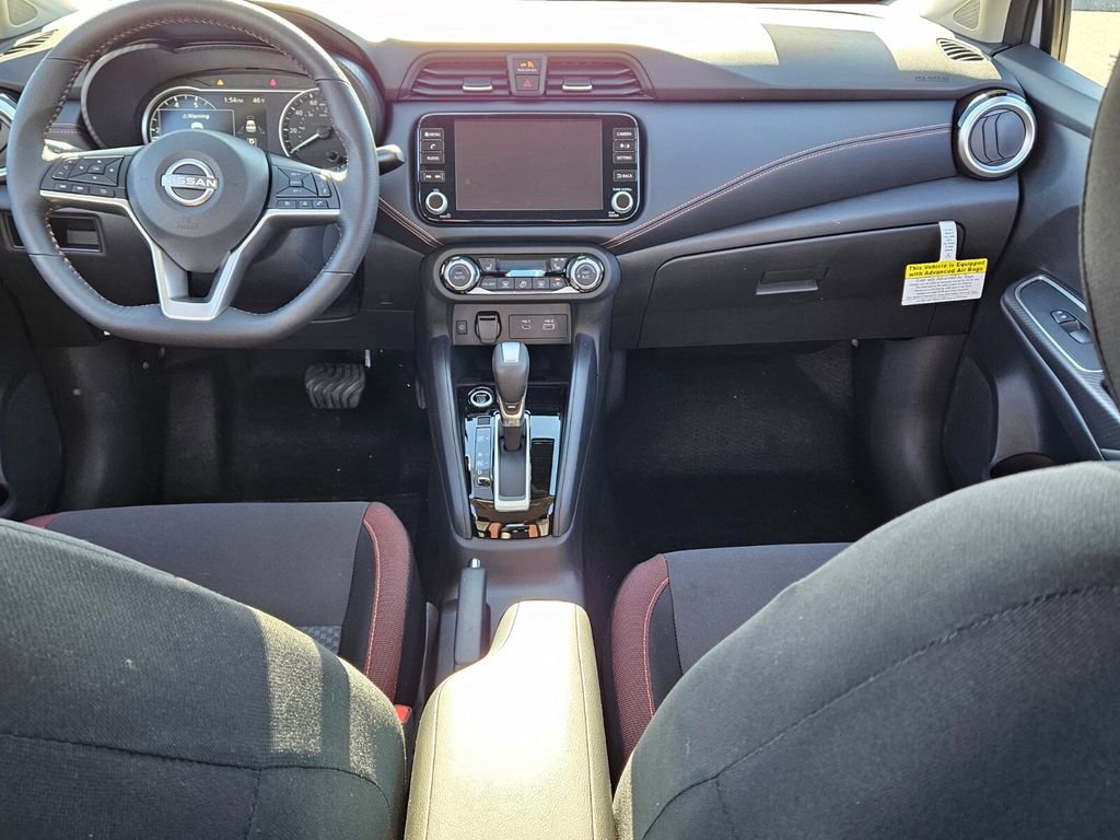 New 2025 Nissan Versa SR w/ Trunk Package image 6