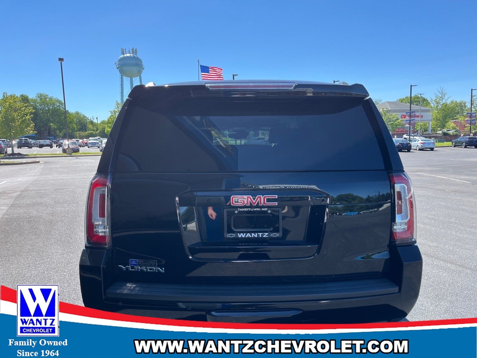 Used 2017 GMC Yukon SLT AWD/4WD image 7